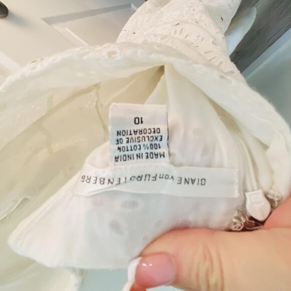 Diane von Furstenberg DVF Dress Womens 10 White Rive Halter Eyelet Lace Y2k - Picture 10 of 10